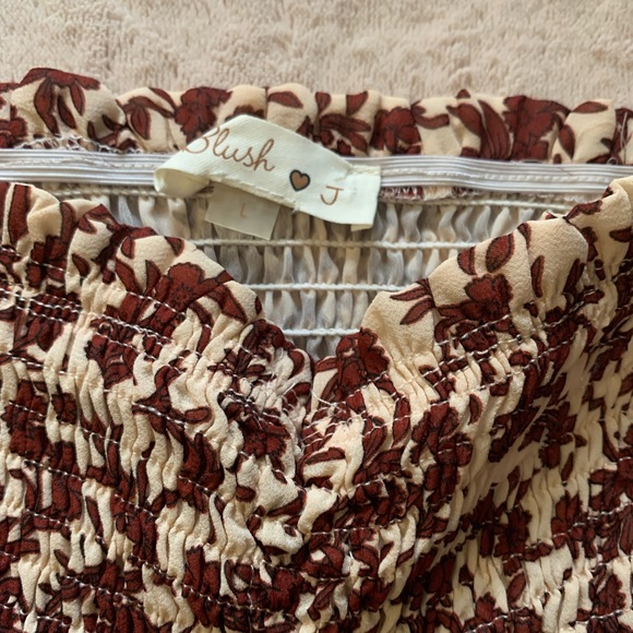 Flowered Dress - Picture 2 of 3